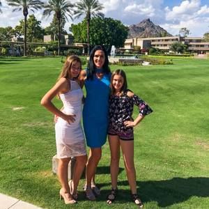 Meet your Posher, Joy